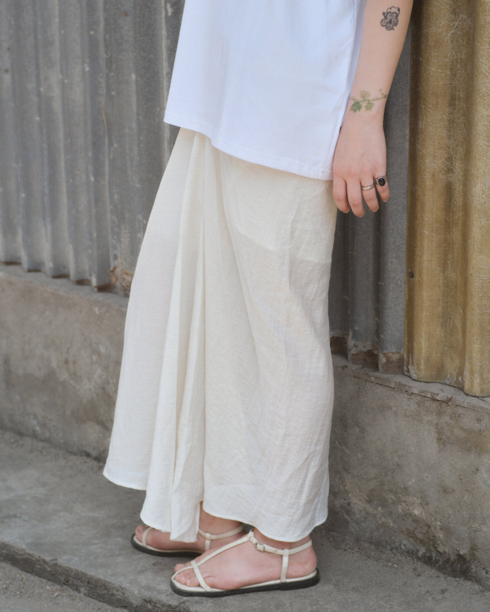 Flowy Skirt in White