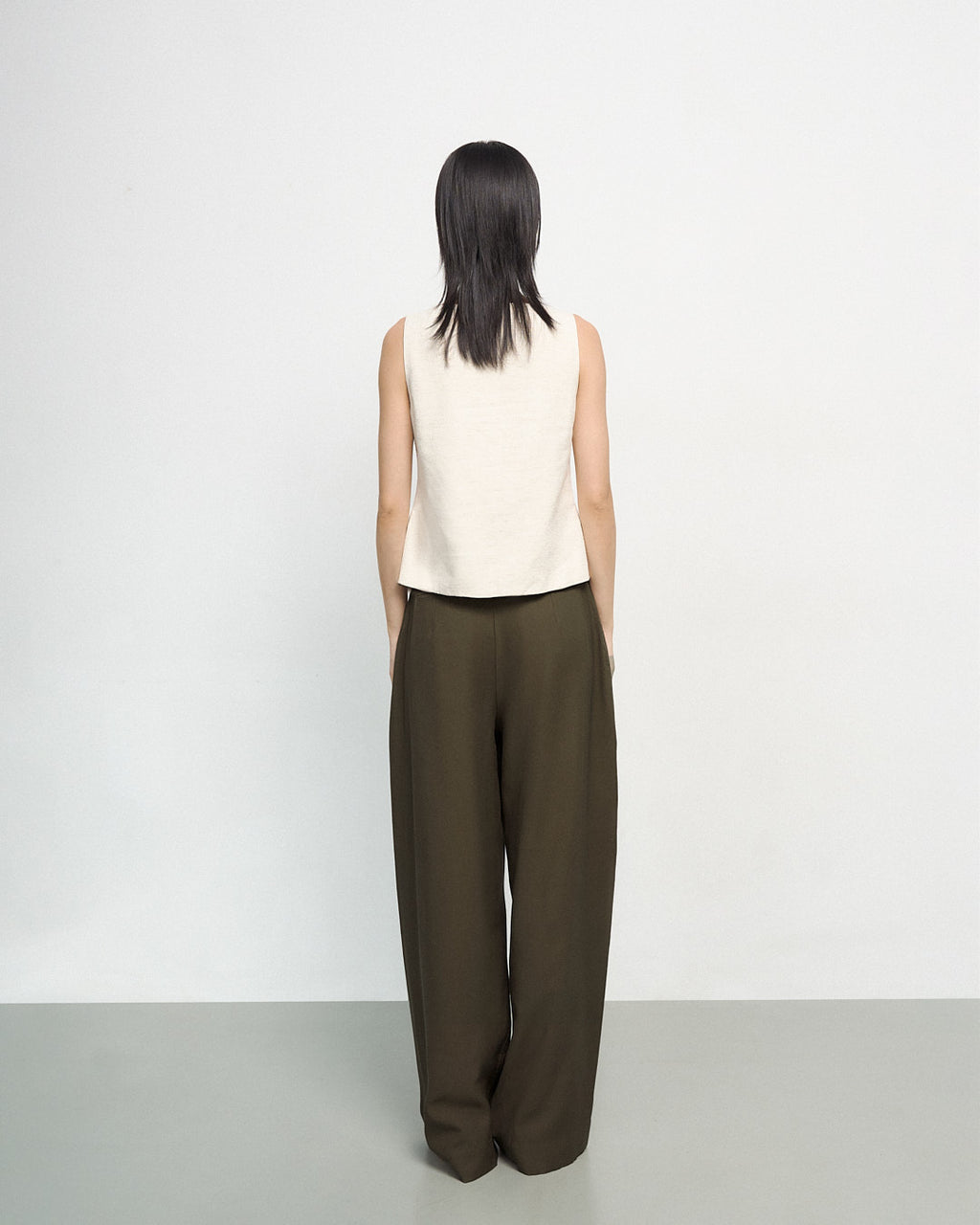 Echo Pants in Dark Olive Brown