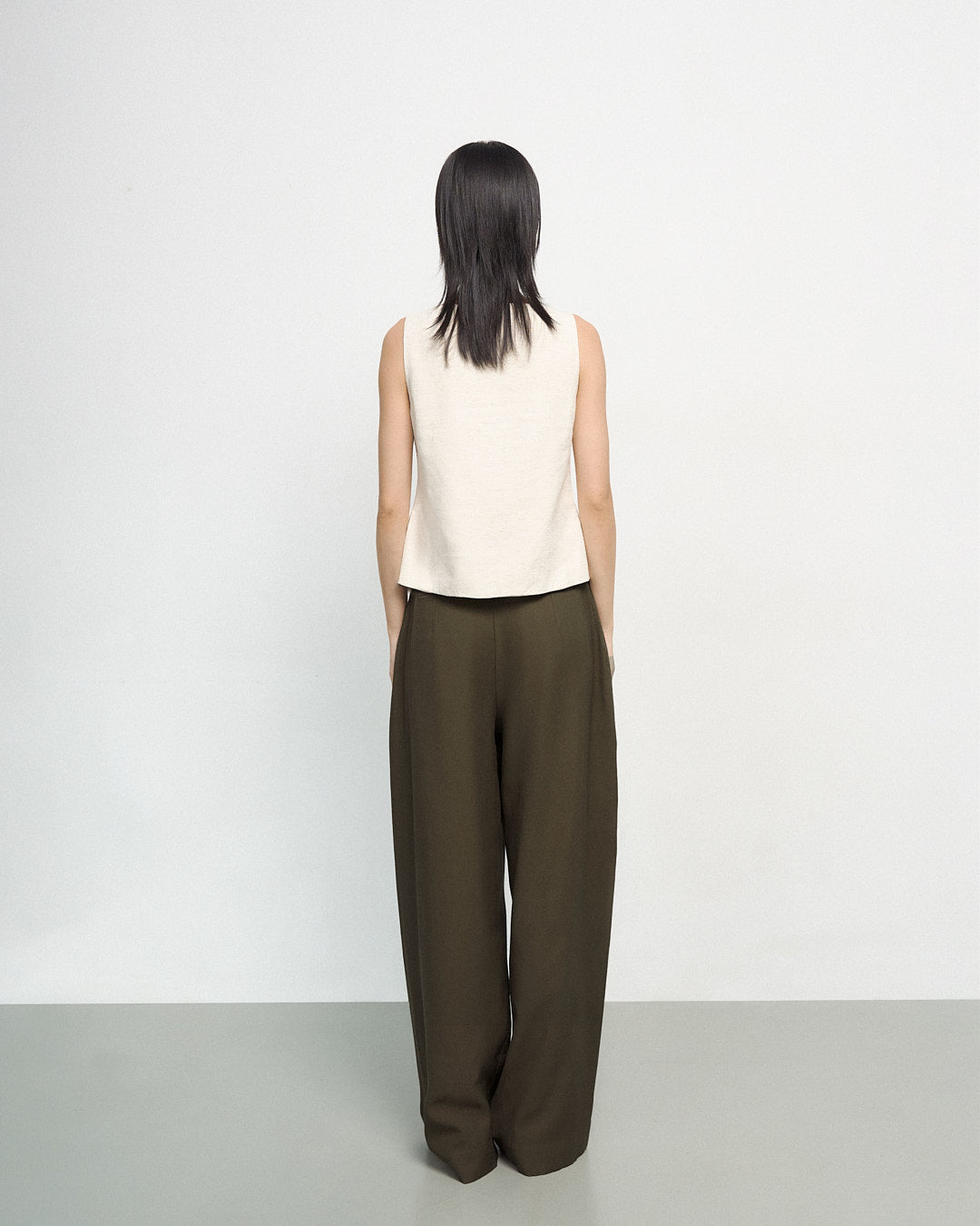 Echo Pants in Dark Olive Brown