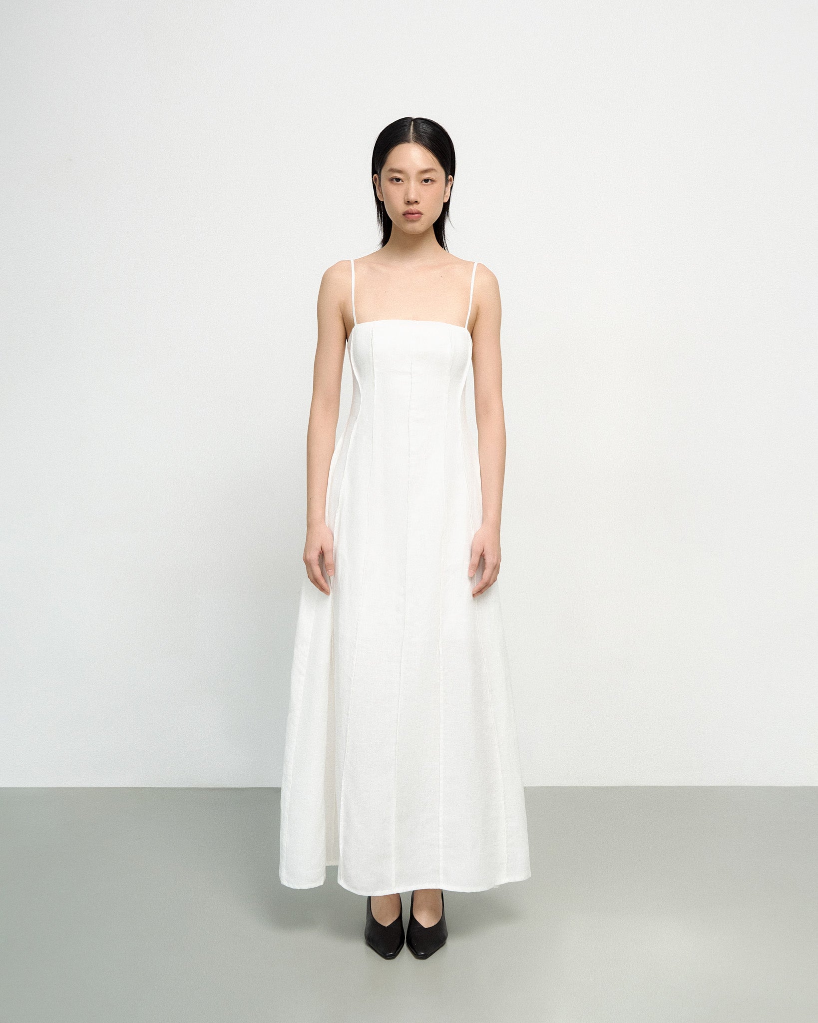 Dandelion Dress in White