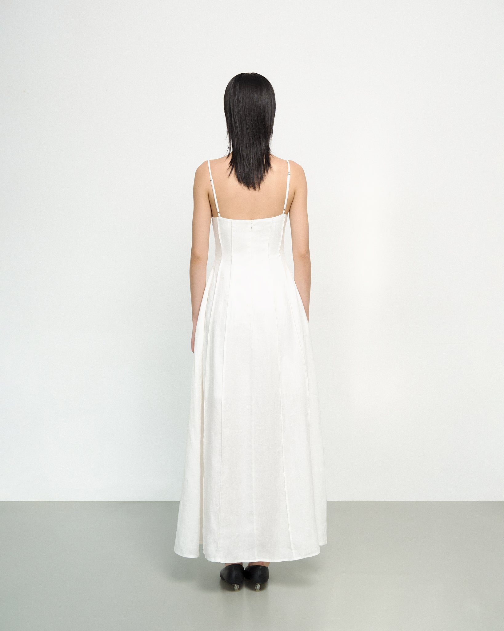 Dandelion Dress in White